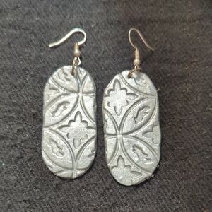 Silver Tone Stamped Resin Oval Dangle Statement Earrings